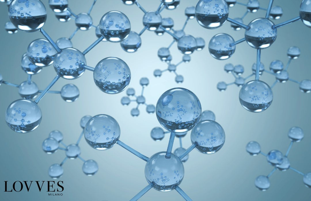 
Peptides et Panthénol : actifs fondamentaux dans les formulations des crèmes et sérums anti-rides et anti-âge de Lovves Milano Alta Cosmesi Naturale.
